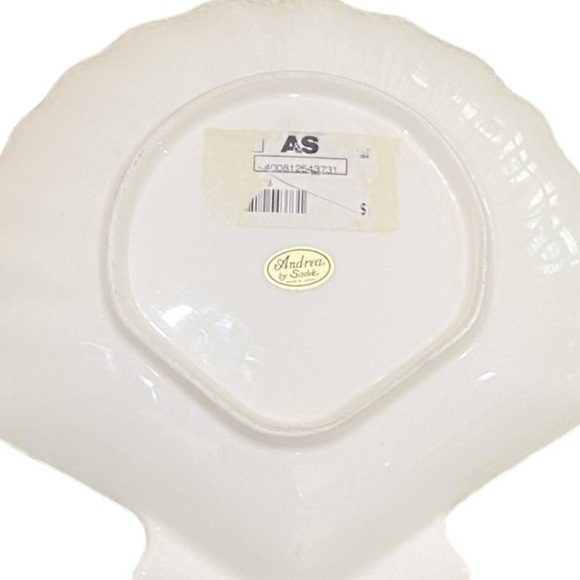Andrea by Sadek made in Japan floral shell dish 8.5 inches green trim - Picture 6 of 7